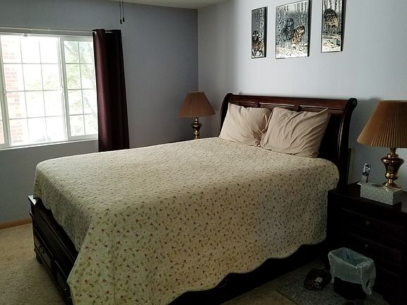 5th image of 605 Barrington Ave #35