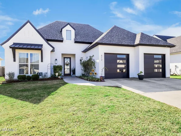 512 Sandy Bay Dr, Broussard, LA 70518