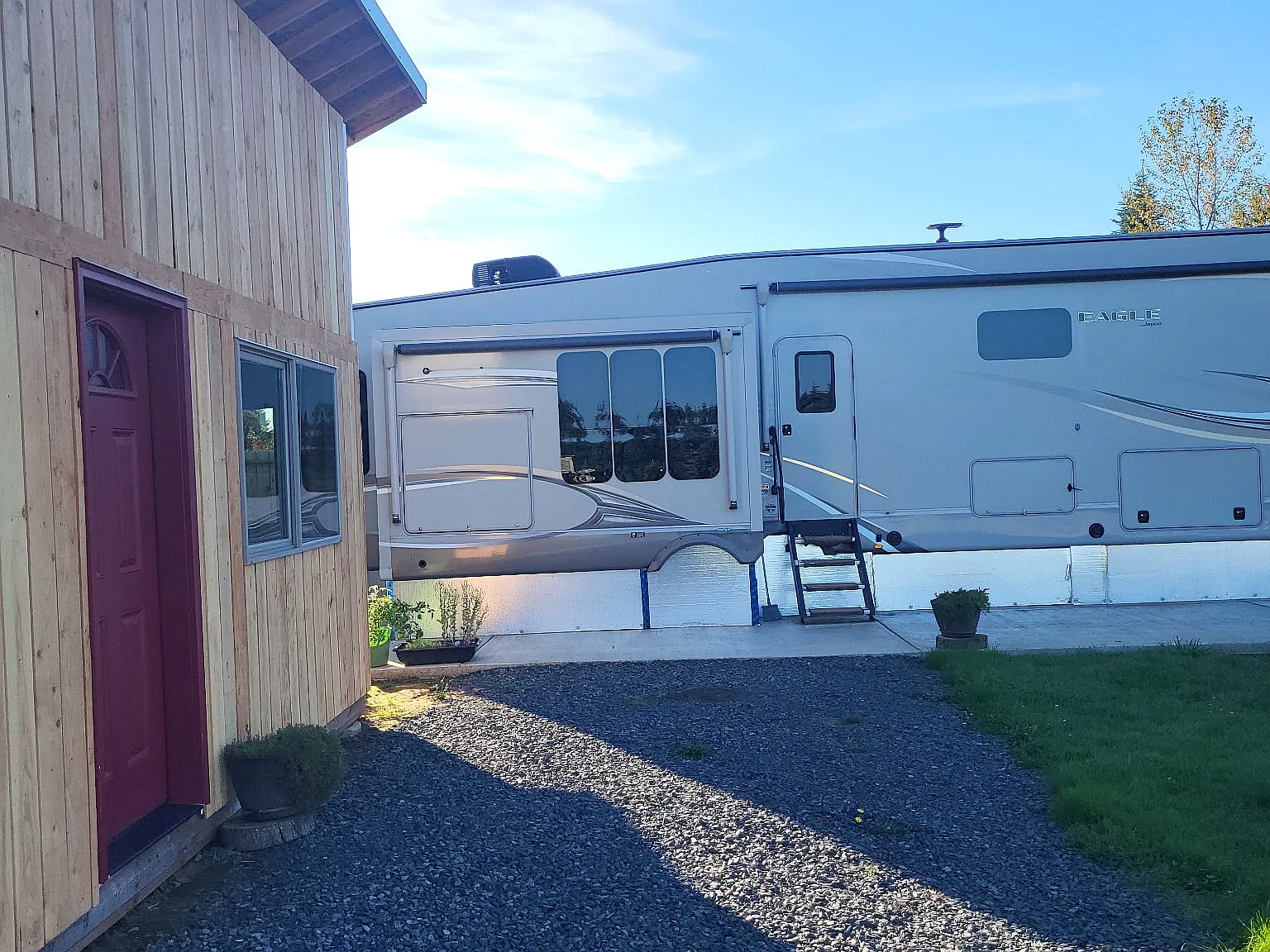 RV for rent — Photo 2