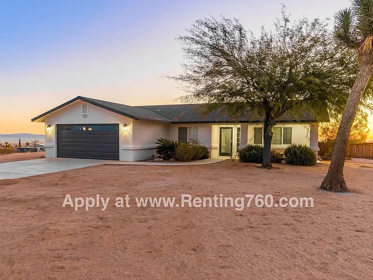 321 N Bonita Ave — Photo 47