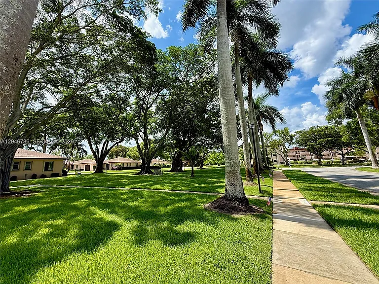 14790 Bonaire Blvd #202 — Photo 26