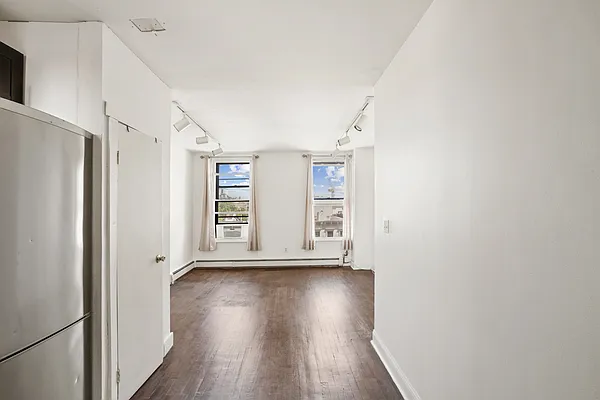 Rented by Home by Choice LLC | media 17