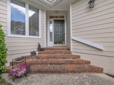 1933 Castle Pines Dr, Raleigh, NC, 27604