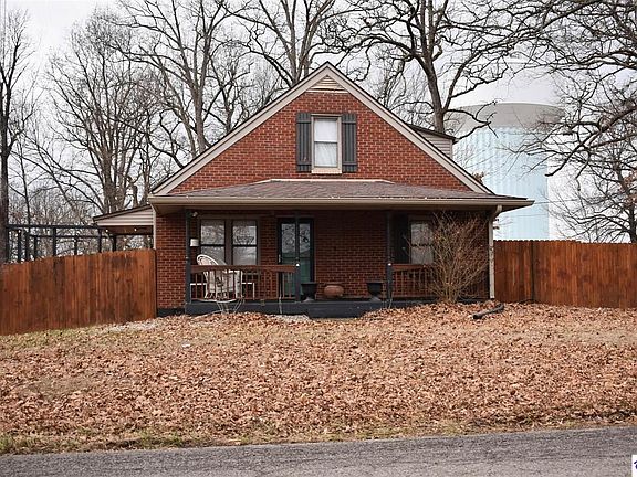 3rd image of 206 Pear Orchard Rd NW