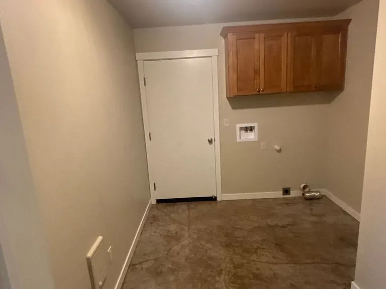 1424 Gleason Ave — Photo 23