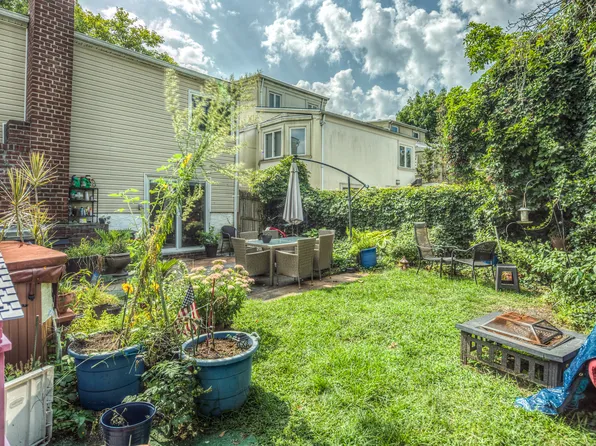 226 Whitman Drive image 19 of 20