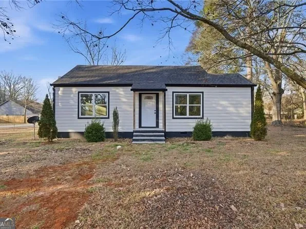 303 Glen Iris Dr, Monroe, GA 30655