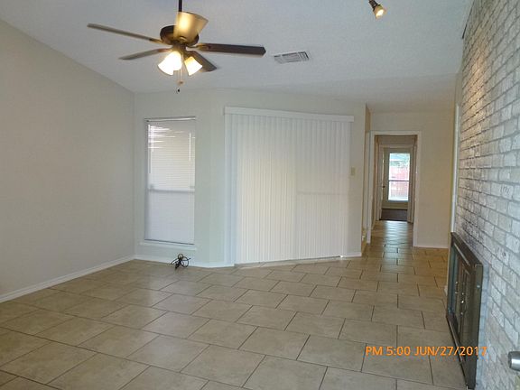 2nd image of 3311 S Meadow Dr