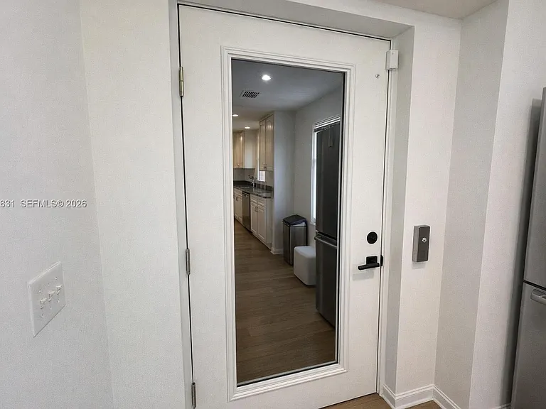 16932 W Calder Dr — Photo 15