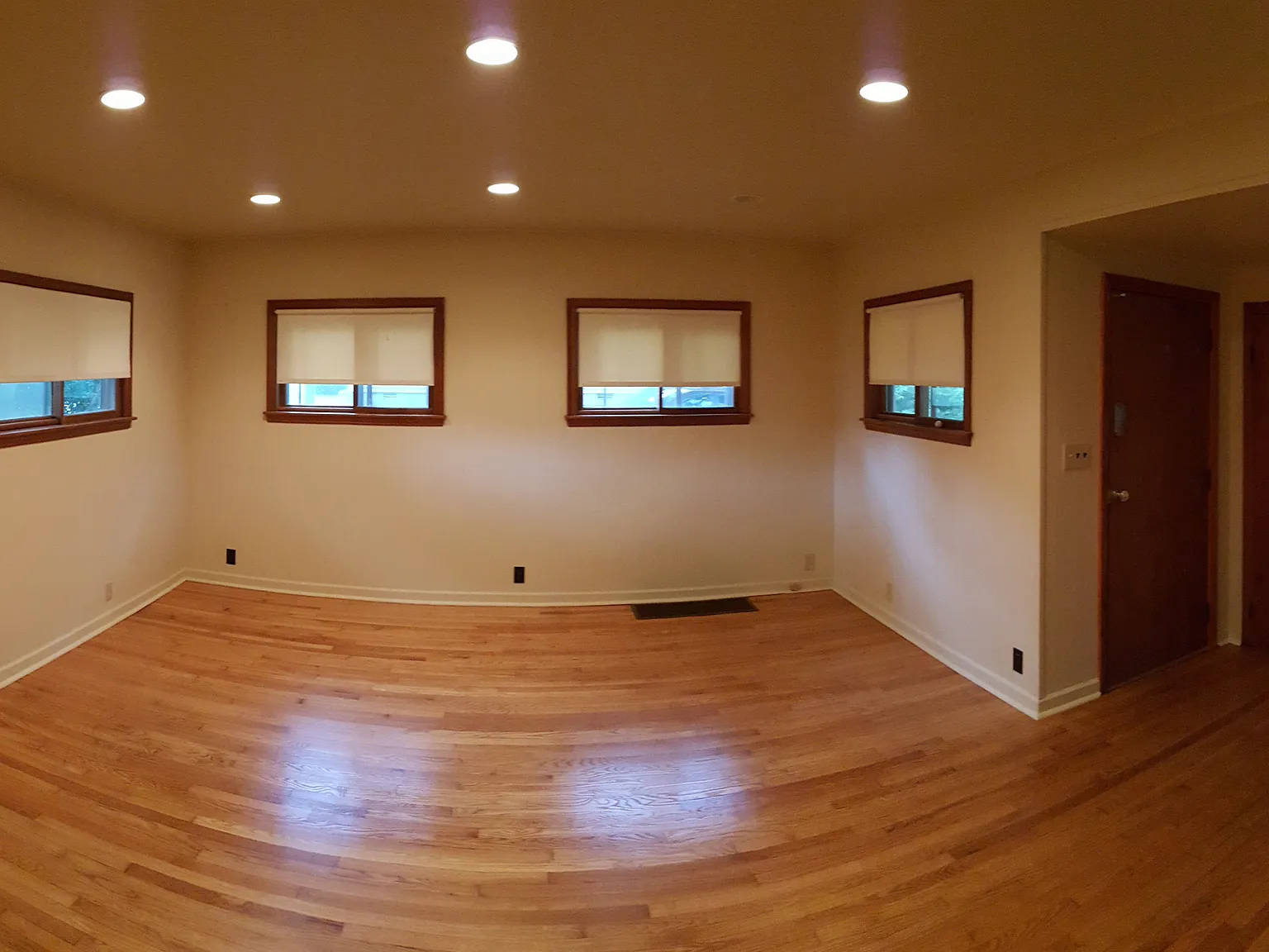 2 bed, 2.5 bath, 1222 sqft, $1,600 — Photo 3