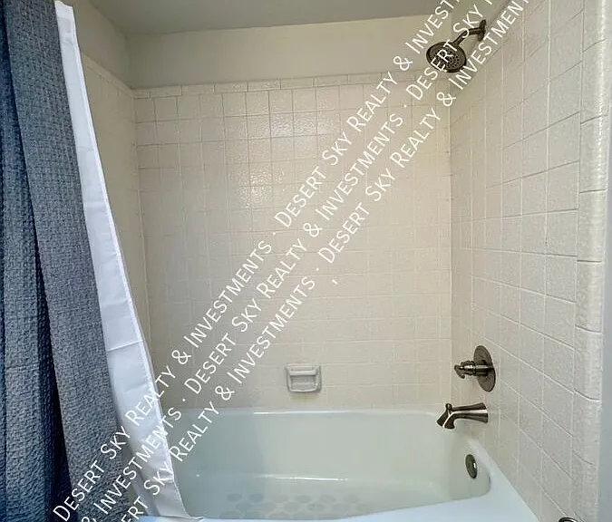 3043 Hillrise Dr — Photo 24