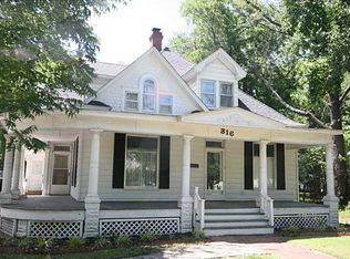 316 N 4th St, Rogers, AR 72756