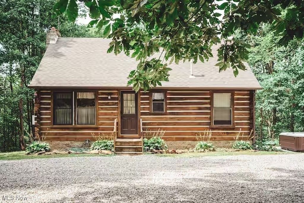 Real estate listing image