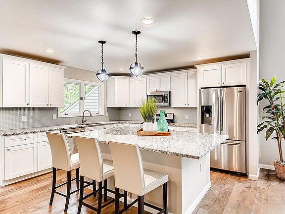 5th image of 4530 S Verbena St Unit 380