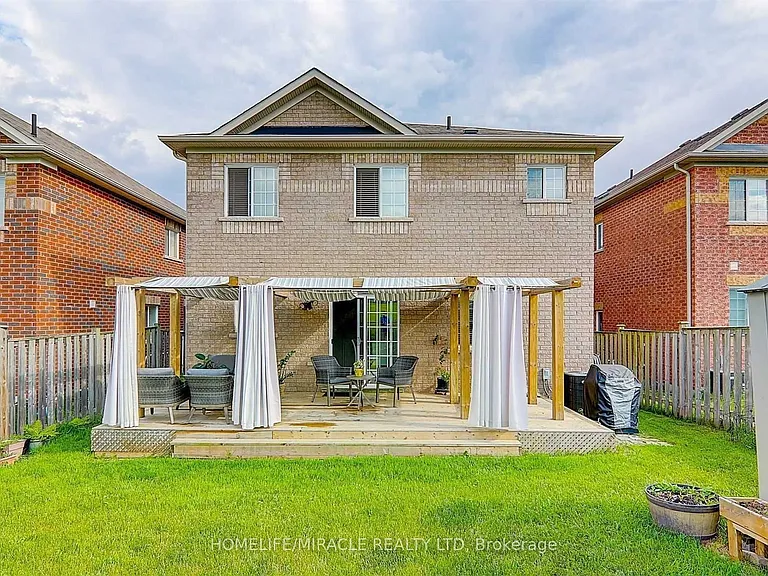 28 Oceanpearl Cres #BASEMENT — Photo 8