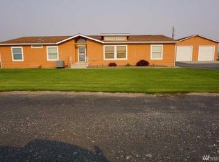 21352 Adrian Rd NE, Soap Lake, WA 98851