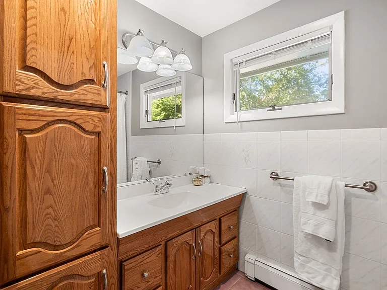 14 Saint Marys Rd #A — Photo 12