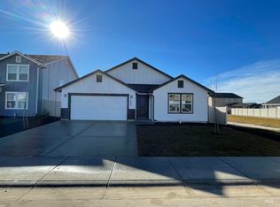 10381 Crystal Ridge Dr, Nampa, ID 83687
