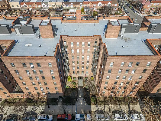 Sold by Prime Realty | media 29