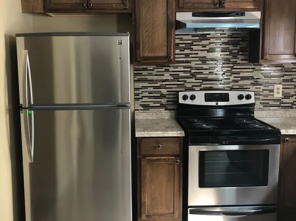 8547 Westchester Dr, Douglasville, GA 30134