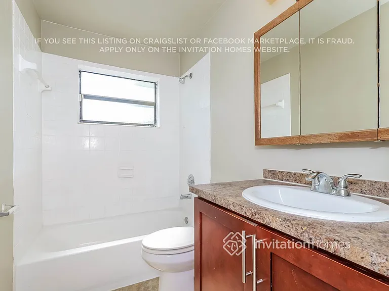 1901 Shower Tree Way — Photo 15