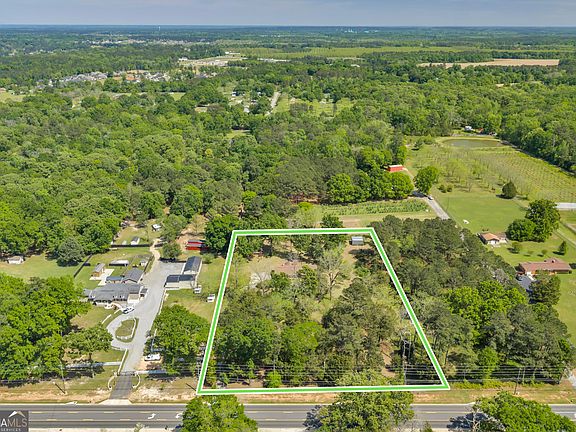 4th image of 242 Lake Joy Rd