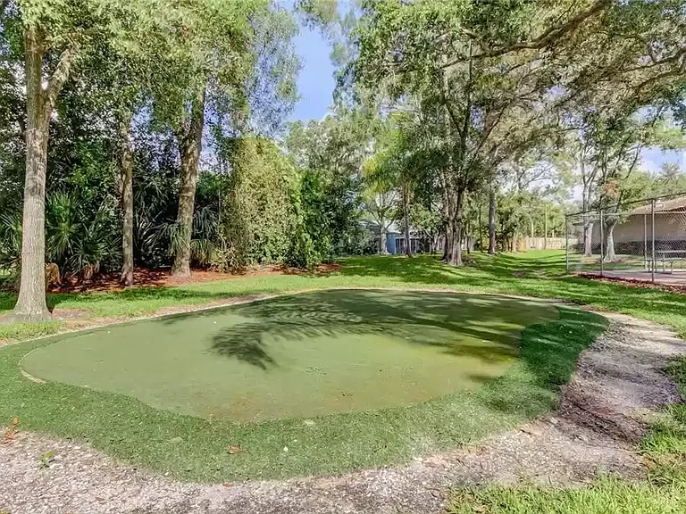 Putting green_11132022