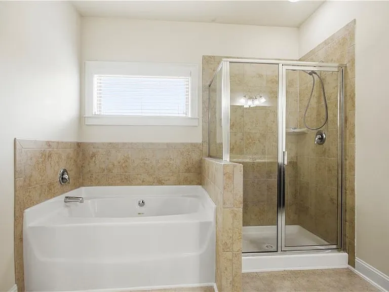 1220 Wesleyan Pl — Photo 35
