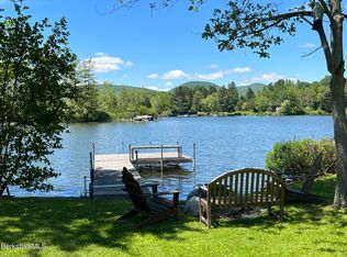 595 Lakeway Dr, Pittsfield, MA 01201