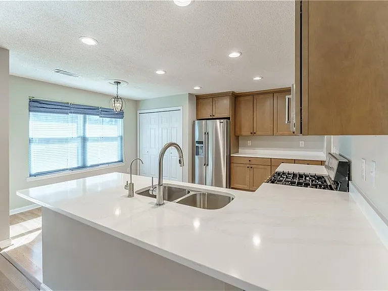 6535 Glen Pond Trce — Photo 16