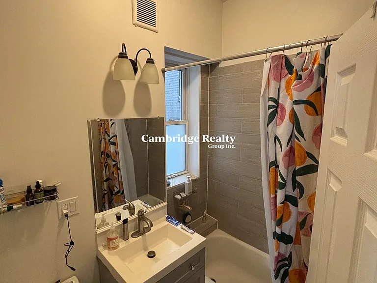 1193 Commonwealth Ave #2T — Photo 19
