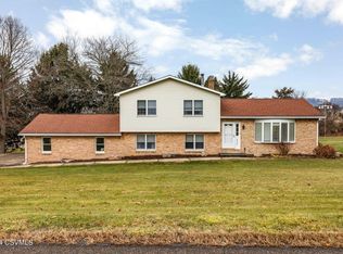 171 Captain Bloom Rd, Sunbury, PA 17801