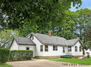 14937 16th Ave, Marne, MI 49435