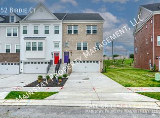 252 Birdie Ct, Pikesville, MD 21208