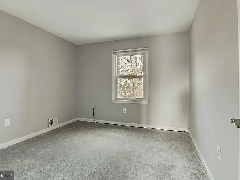 2866 Yarn Ct — Photo 26