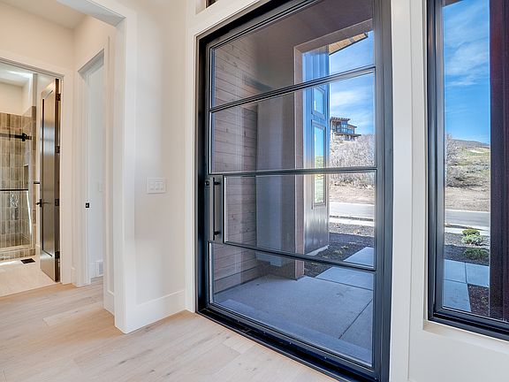 4th image of 1561 W Crystal View Ct #24