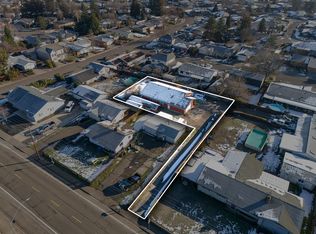 1958 Springbrook Rd, Medford, OR 97504