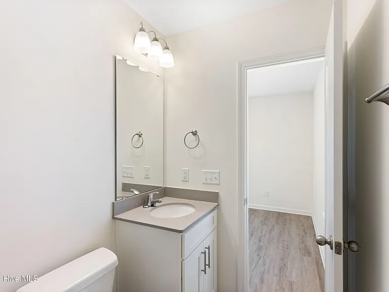 710 Taylor St #C — Photo 9