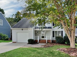 4905 Heritage Woods Ct, Greensboro, NC 27407