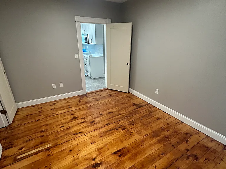 70 Mulberry St #2 — Photo 10