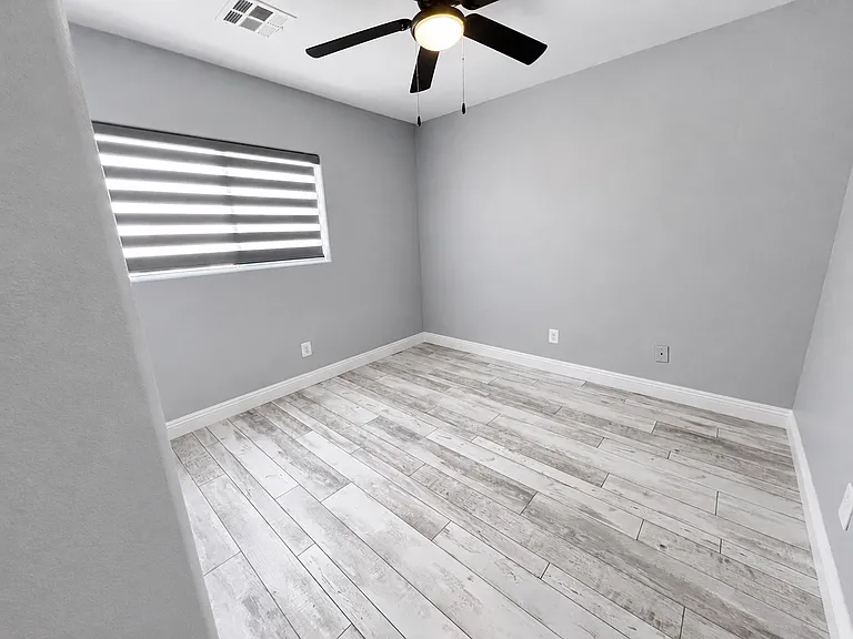 7224 Forefather St — Photo 27