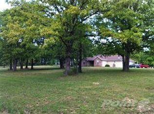 202 Hoot Owl Pt, Highlandville, MO 65669