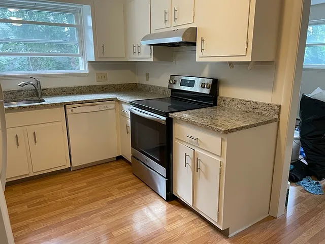25 Guild Rd — Photo 3