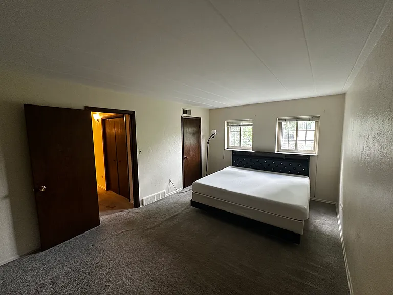 301 Bigham St #7 — Photo 14