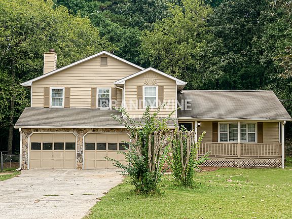 2nd image of 115 Bennington Dr