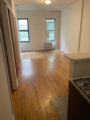 Rented by Bond New York | media 45