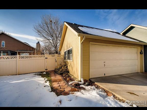 4th image of 3129 Lake Park Way