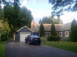 67 Barons Rd, Rochester, NY 14617