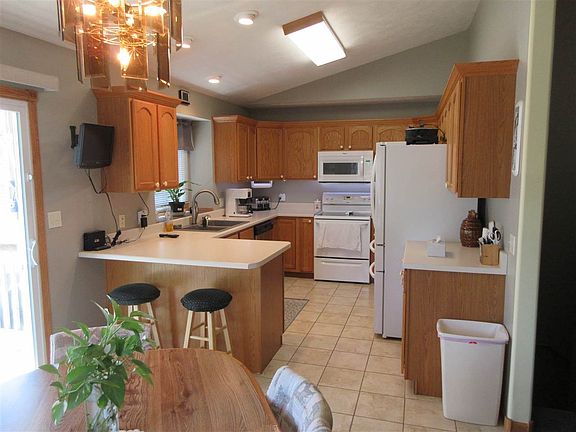 4th image of 1518 16th Ave