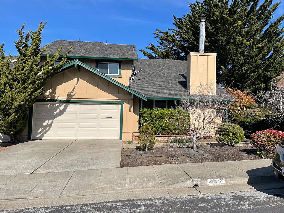 1st image of 2047 Fairmont Dr